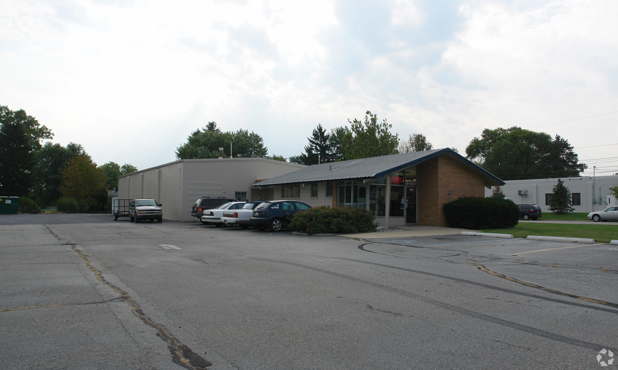 5321 S Pennsylvania Ave, Lansing, MI for sale Building Photo- Image 1 of 4