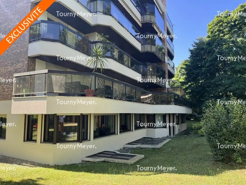 Office in Bordeaux for sale - Building Photo - Image 2 of 8