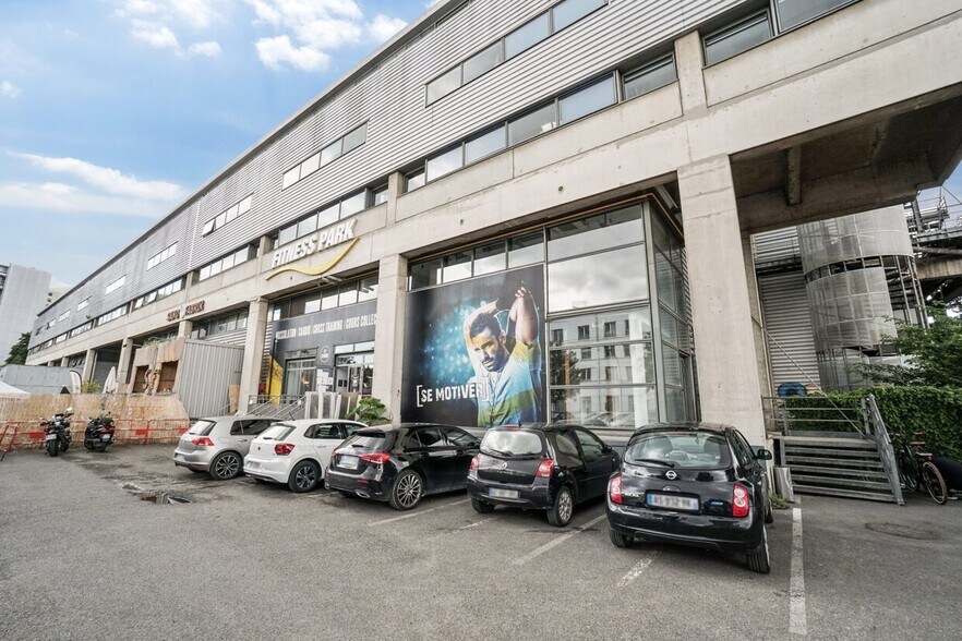 Flex in Pantin for sale - Building Photo - Image 3 of 3