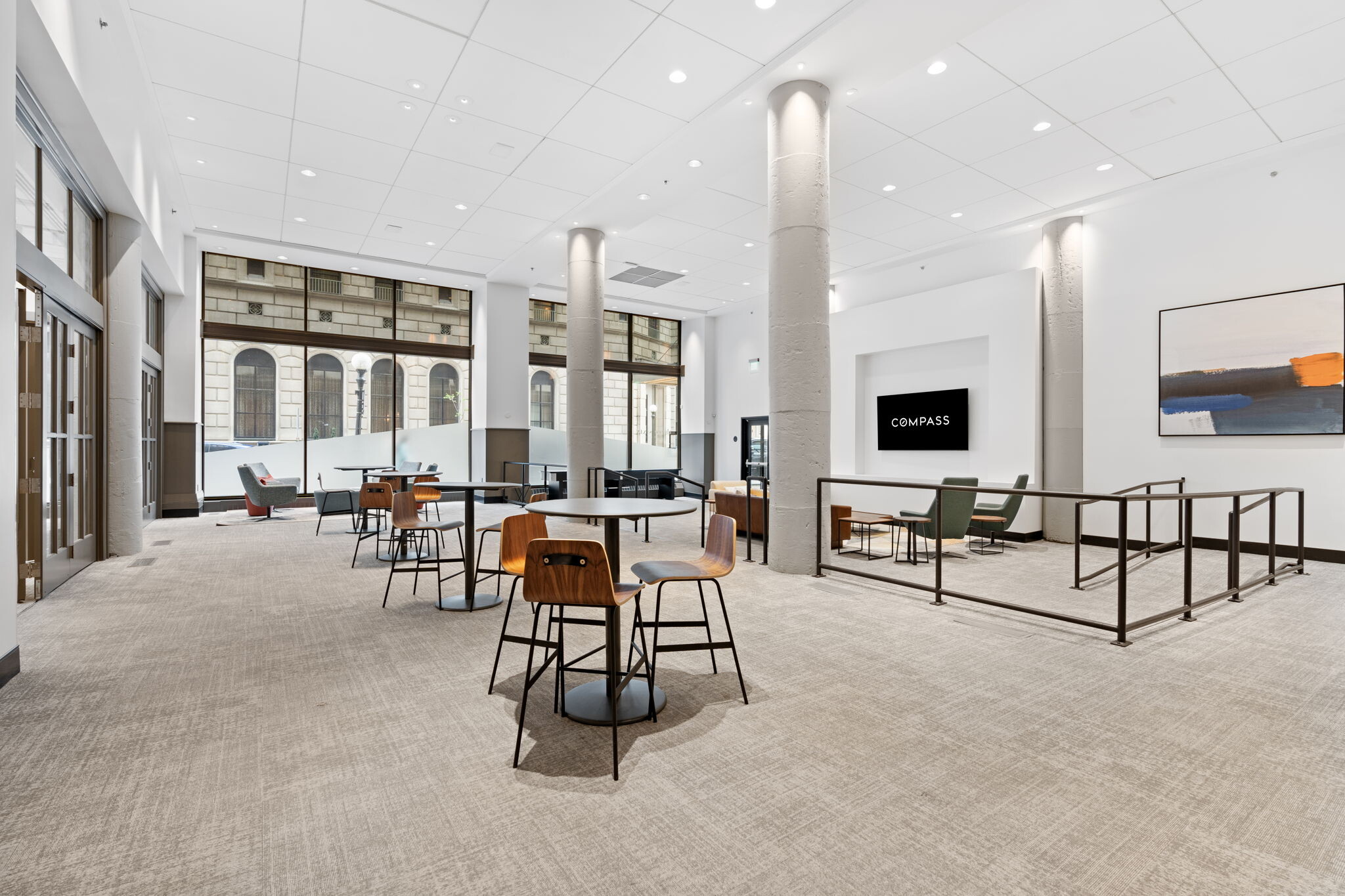 360 Saint Peter St, Saint Paul, MN for lease Interior Photo- Image 1 of 31