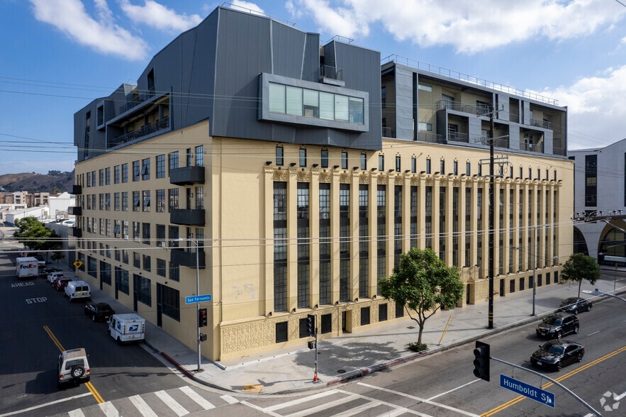 200 N San Fernando Rd, Los Angeles, CA for lease - Primary Photo - Image 2 of 5