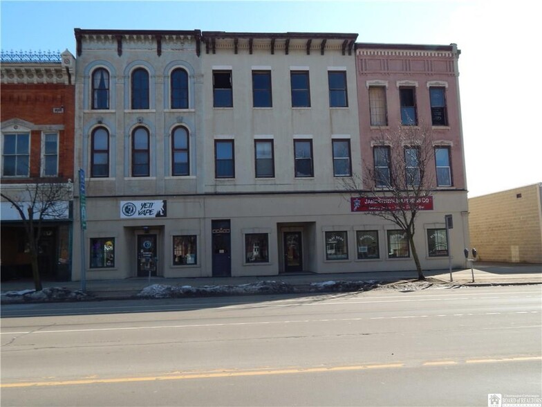 6 W Main St, Fredonia, NY for sale - Building Photo - Image 1 of 1