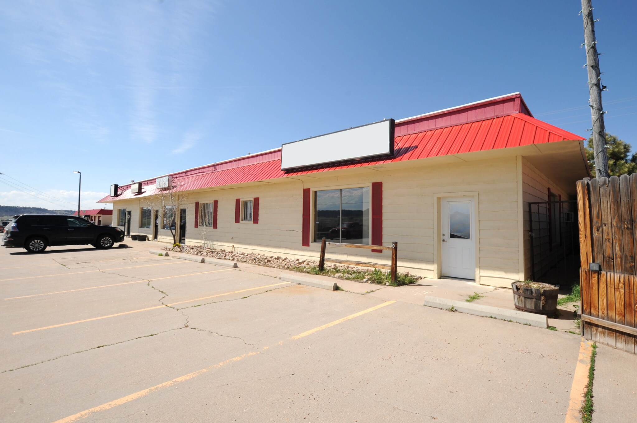 7513-7515 E Co-86 Hwy, Franktown, CO for sale Primary Photo- Image 1 of 1