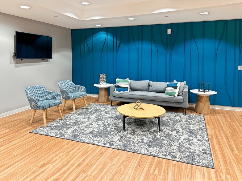 6000 Fairview Rd, Charlotte, NC for lease - Interior Photo - Image 3 of 15