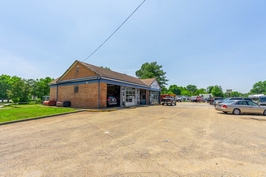 101 W Laburnum Ave, Richmond, VA 23222 - Retail For Sale | LoopNet