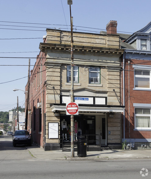 4740 Liberty Ave, Pittsburgh, PA for sale - Primary Photo - Image 1 of 1