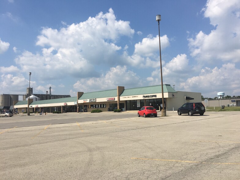 1523-1541 Rombach Ave, Wilmington, OH for lease - Building Photo - Image 1 of 11