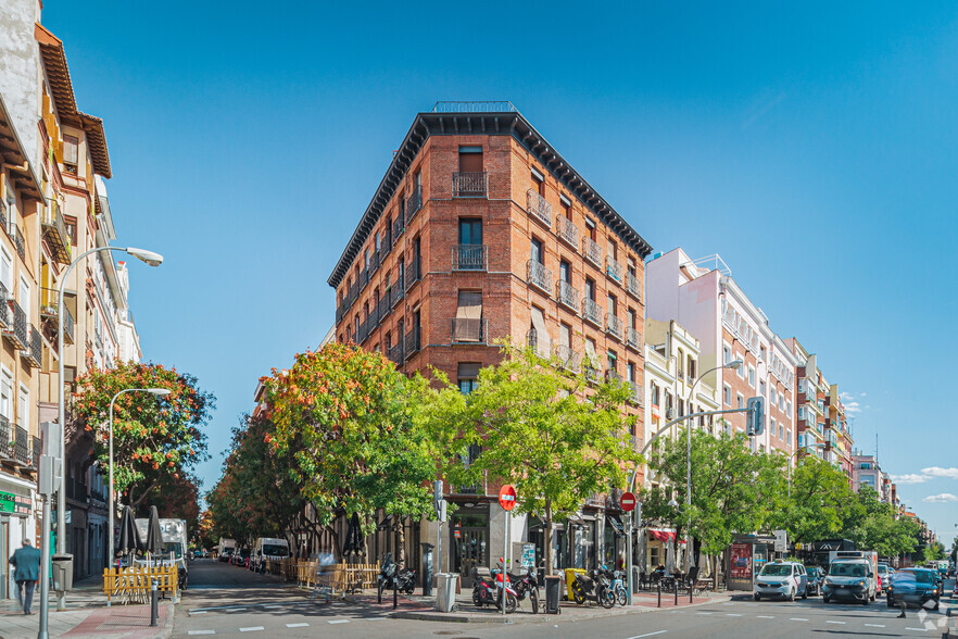 Calle De Santa Engracia, 112, Madrid, Madrid for lease - Primary Photo - Image 1 of 3