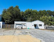 2121 S Lumpkin Road Columbus, GA 31903 - Automotive Property