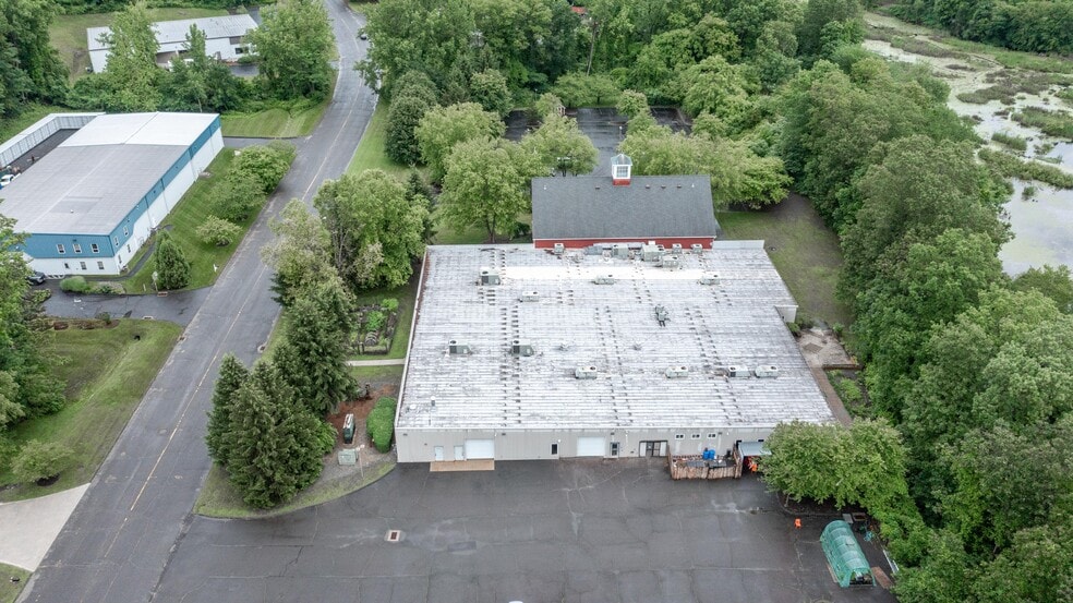 16-18 Trowbridge Dr, Bethel, CT for sale - Building Photo - Image 2 of 58