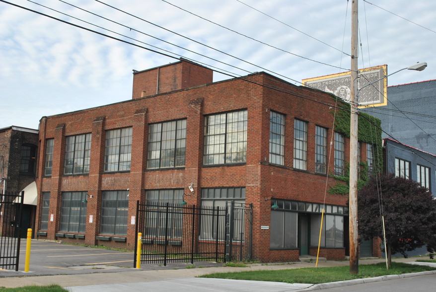 5124 St Clair Ave, Cleveland, OH for lease - Other - Image 1 of 14