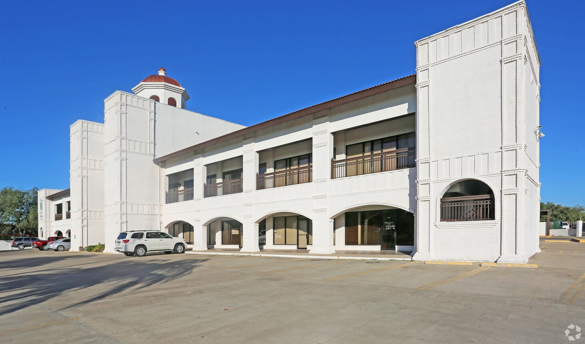6200 McPherson Rd, Laredo, TX for sale Primary Photo- Image 1 of 1