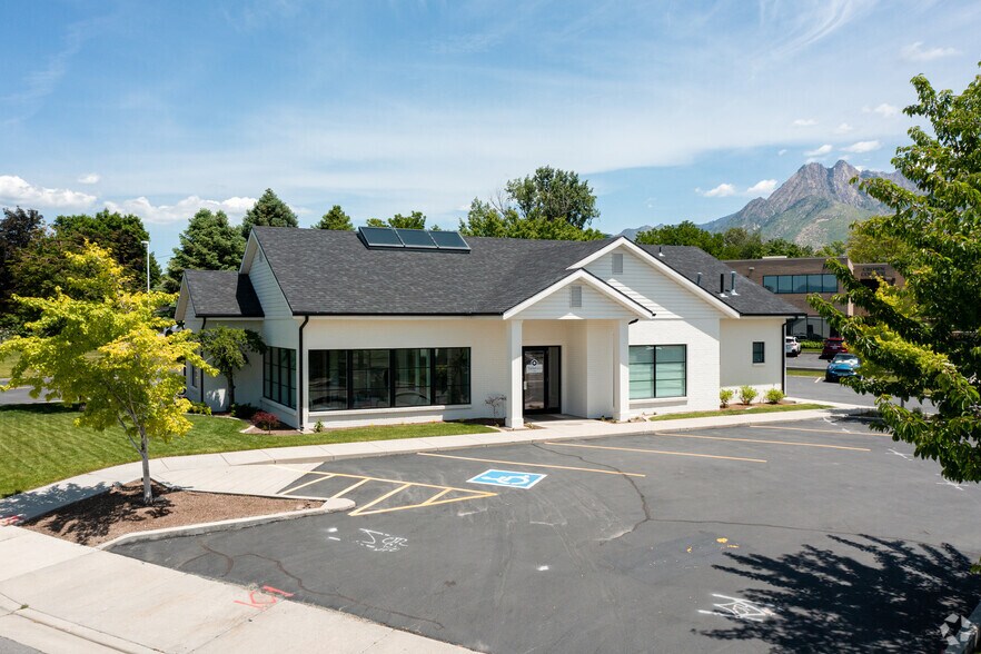 955 E Woodoak Ln, Salt Lake City, UT for sale - Primary Photo - Image 1 of 1