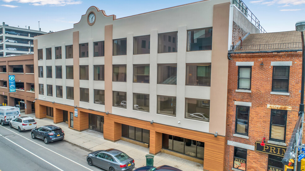 392 Pearl St, Buffalo, NY for lease - Building Photo - Image 1 of 10