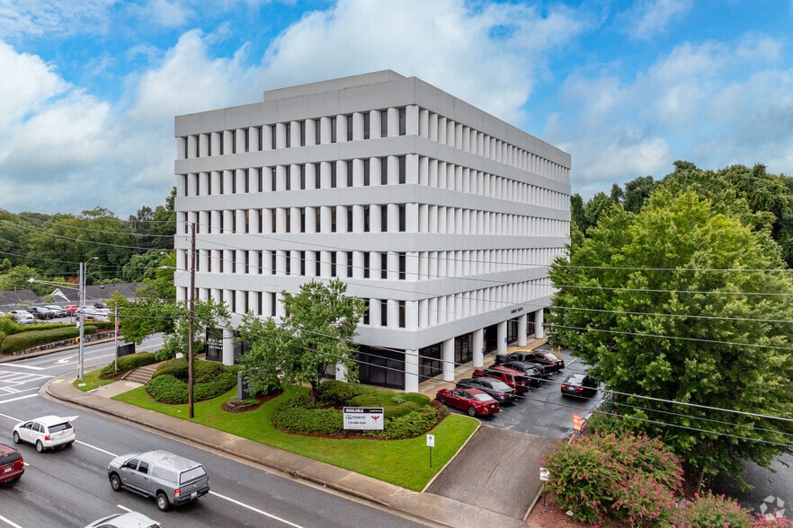 777 Cleveland Ave SW, Atlanta, GA for lease - Primary Photo - Image 1 of 5