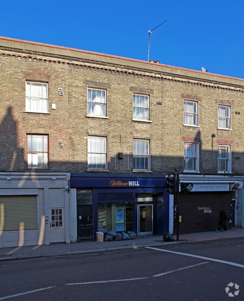 328 Kennington Ln, London for sale - Primary Photo - Image 1 of 1