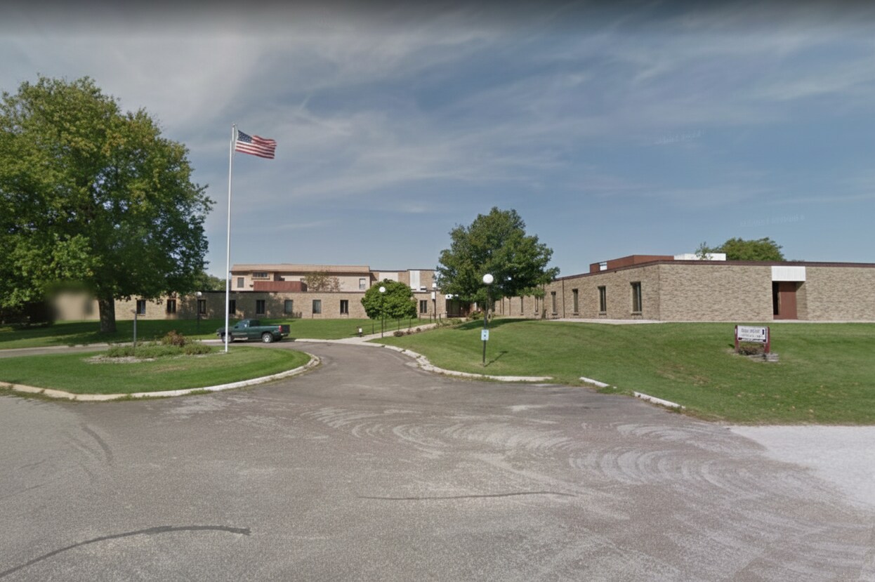 425 N Badger St, Caledonia, MN for sale Building Photo- Image 1 of 6