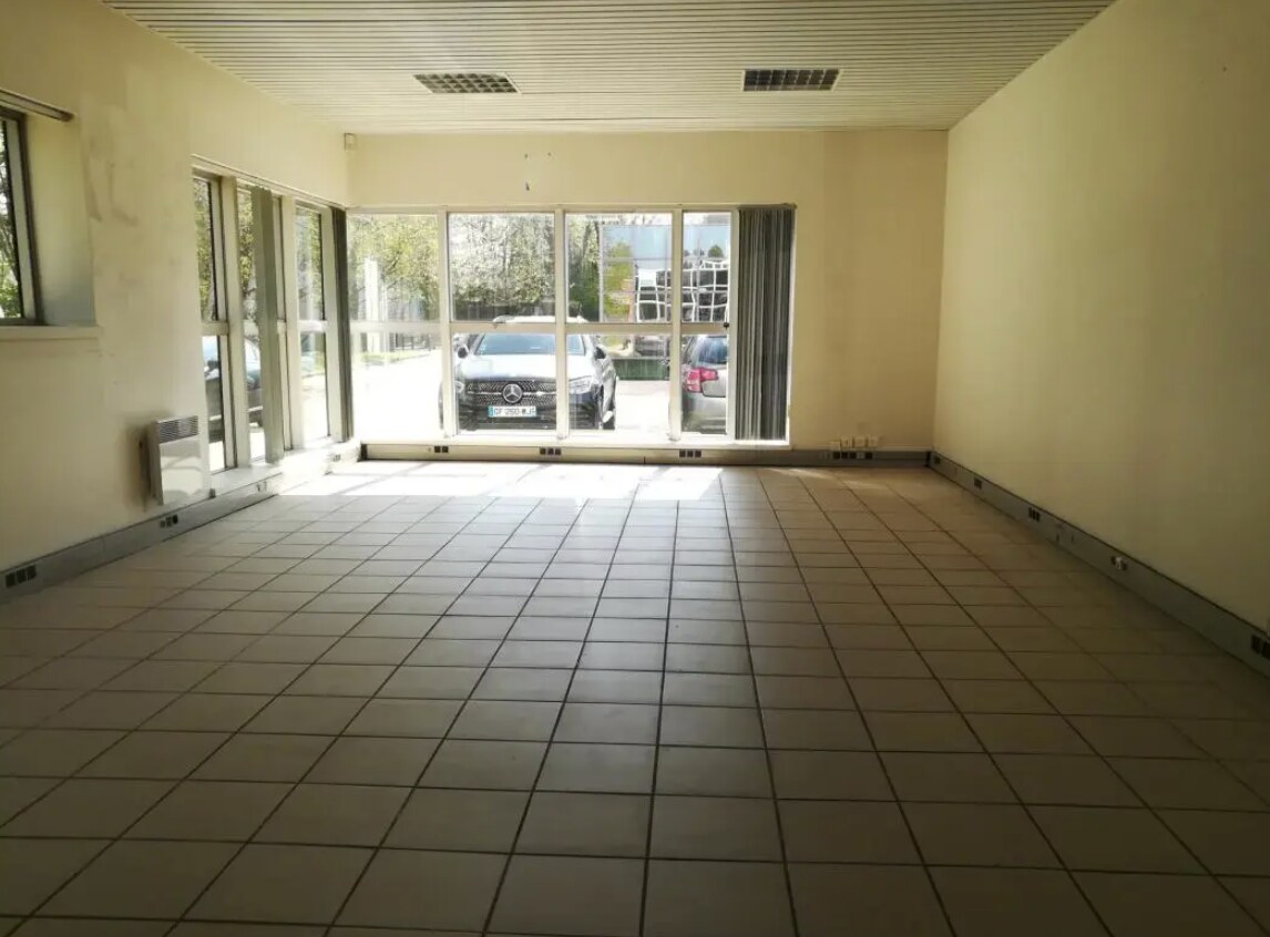 View Photo