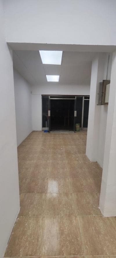 Retail in Barcelona, Barcelona for lease Interior Photo- Image 1 of 5