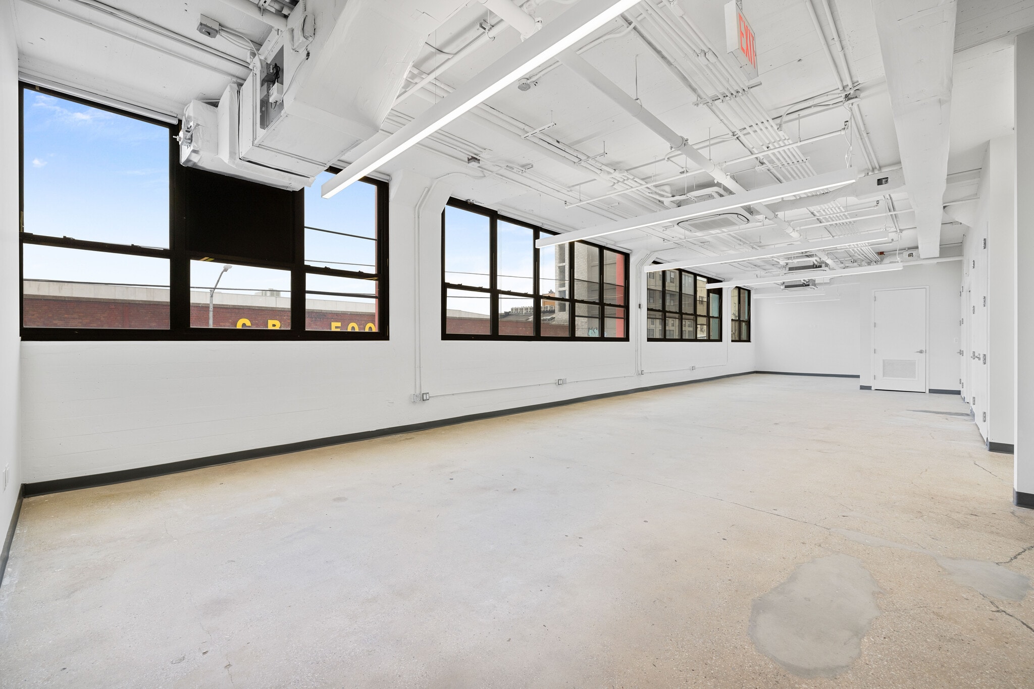 315 Meserole St, Brooklyn, NY for lease Interior Photo- Image 1 of 3