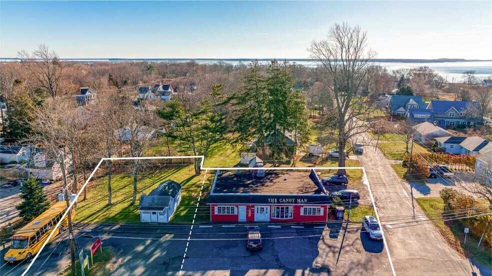 22350-22420 Main Rd, Orient, NY for sale - Aerial - Image 1 of 1