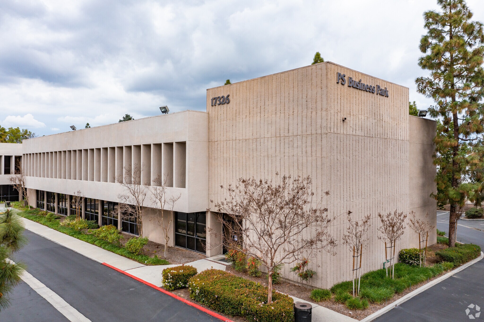 17326 Edwards Rd, Cerritos, CA for sale Primary Photo- Image 1 of 1