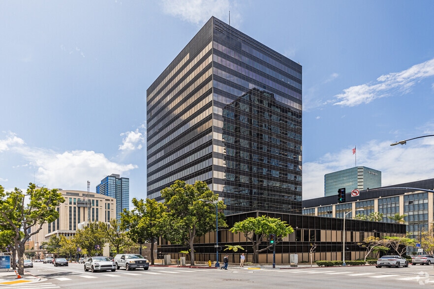 110 W A St, San Diego, CA for lease - Primary Photo - Image 1 of 18