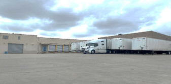 ±20-Door Truck Terminal - Warehouse