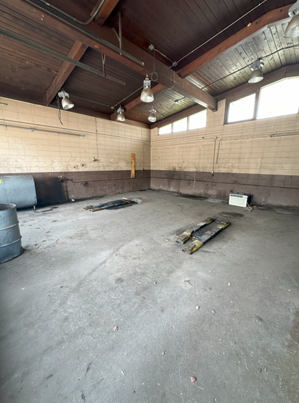 1401 N Kingshighway St, Cape Girardeau, MO for lease - Interior Photo - Image 2 of 3