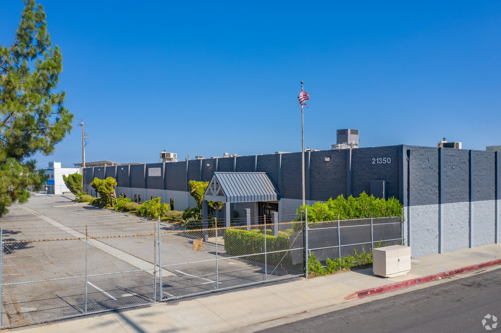 21350 Lassen St, Chatsworth, CA 91311 Industrial for Lease