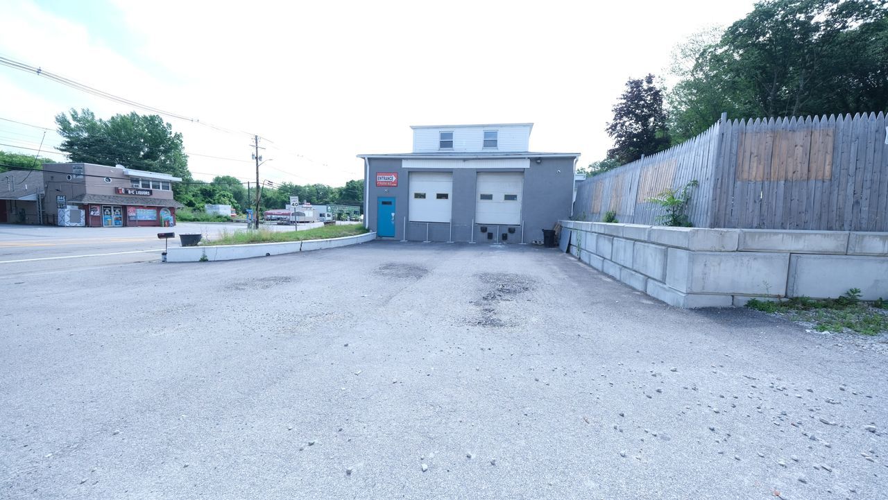 250 Putnam Pike, Smithfield, RI for sale Building Photo- Image 1 of 1