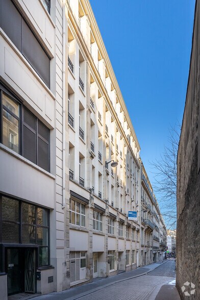3 Rue Taylor, Paris for lease - Building Photo - Image 2 of 3