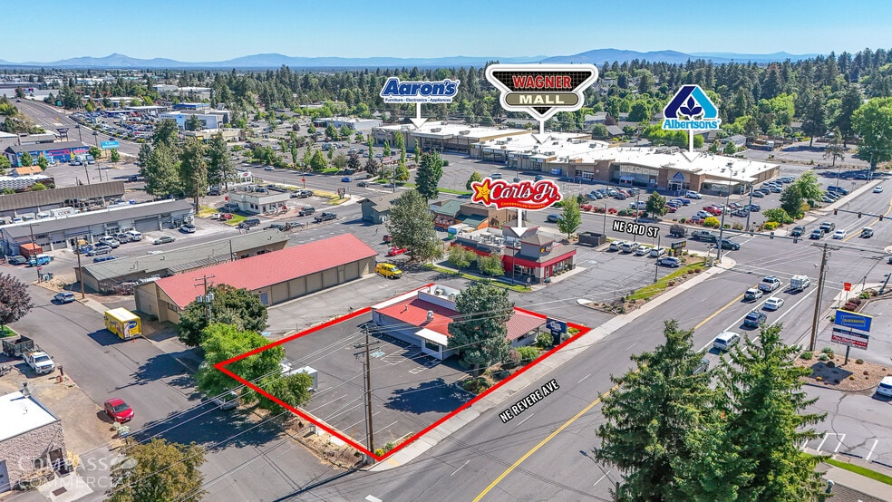 212 NE Revere Ave, Bend, OR for sale - Building Photo - Image 2 of 37