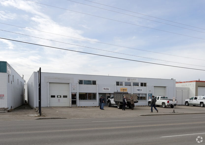 923 46 Av SE, Calgary, AB for lease - Building Photo - Image 2 of 8