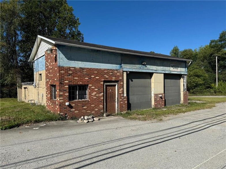 1031 New Salem rd, New Salem, PA for sale - Building Photo - Image 3 of 5