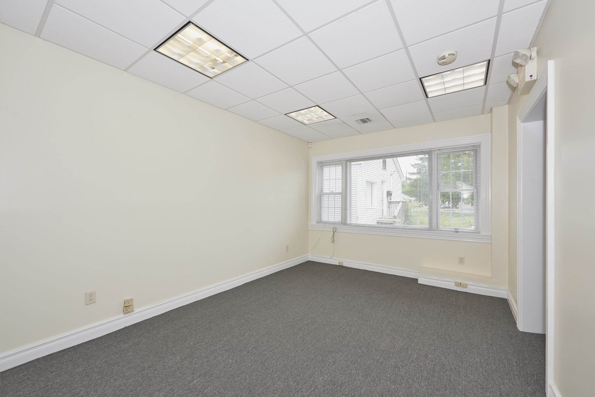 25 Main St, Eatontown, NJ for sale Interior Photo- Image 1 of 1