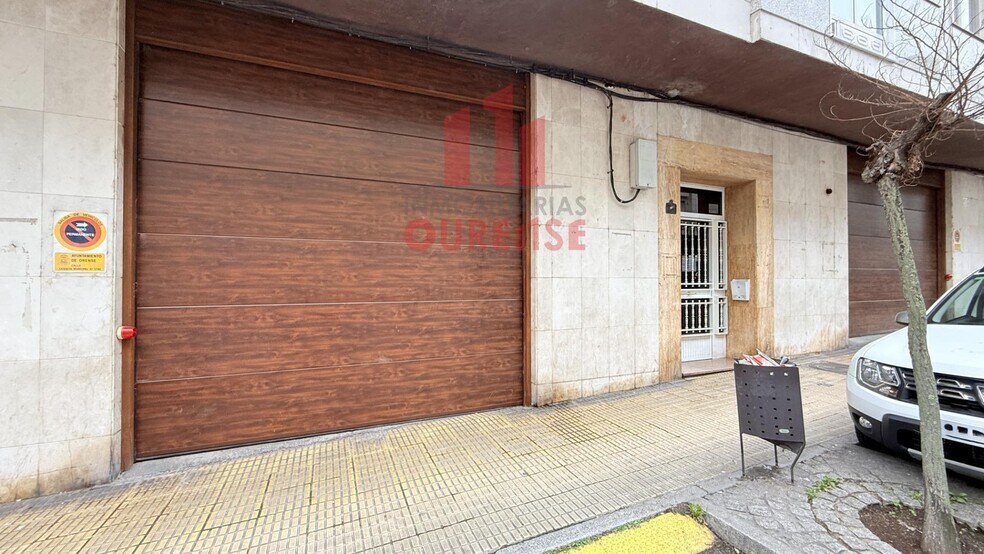 Retail in Ourense, Orense for lease - Building Photo - Image 1 of 10