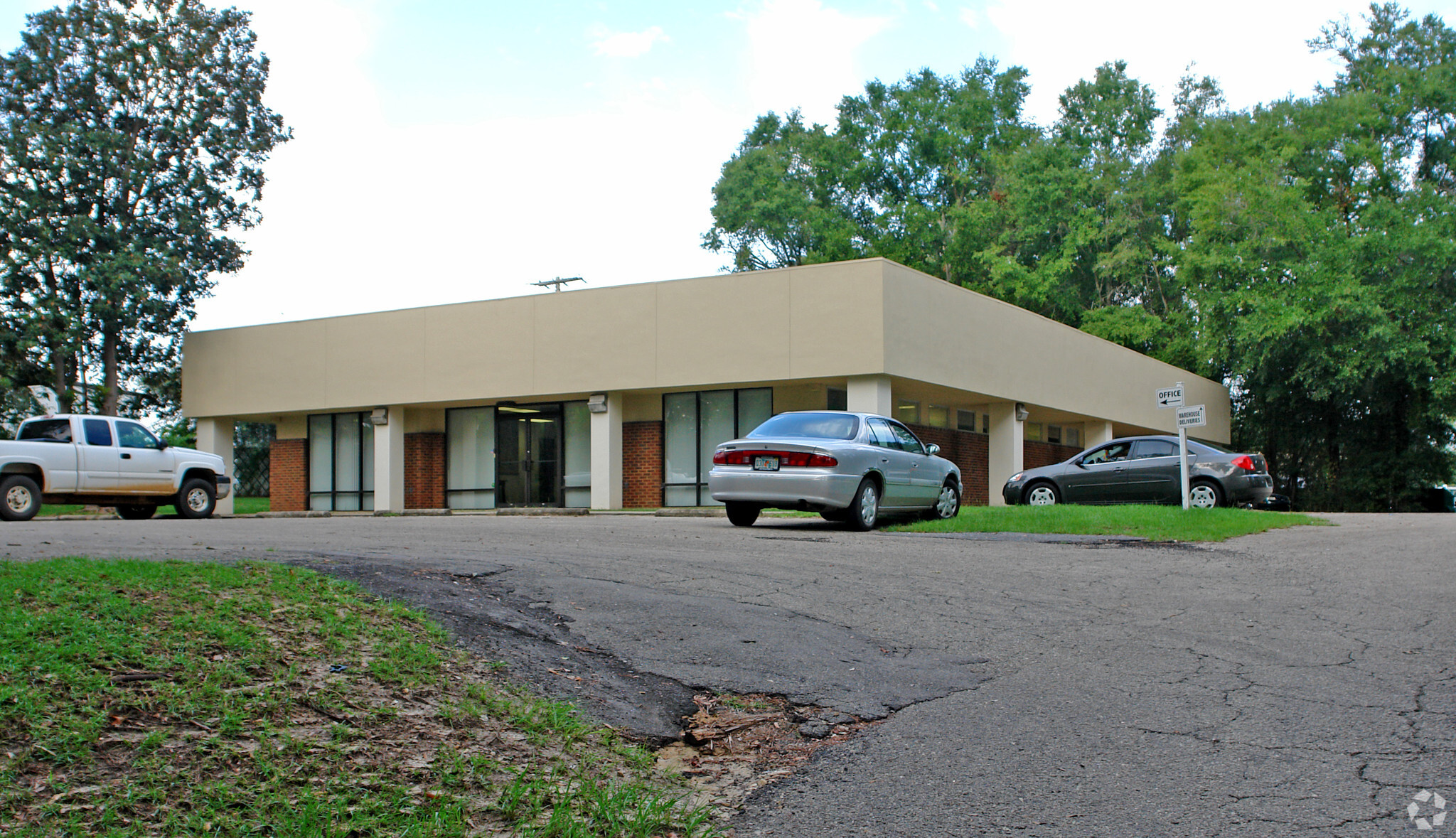 5380 NW Capital Cir, Tallahassee, FL for sale Primary Photo- Image 1 of 1