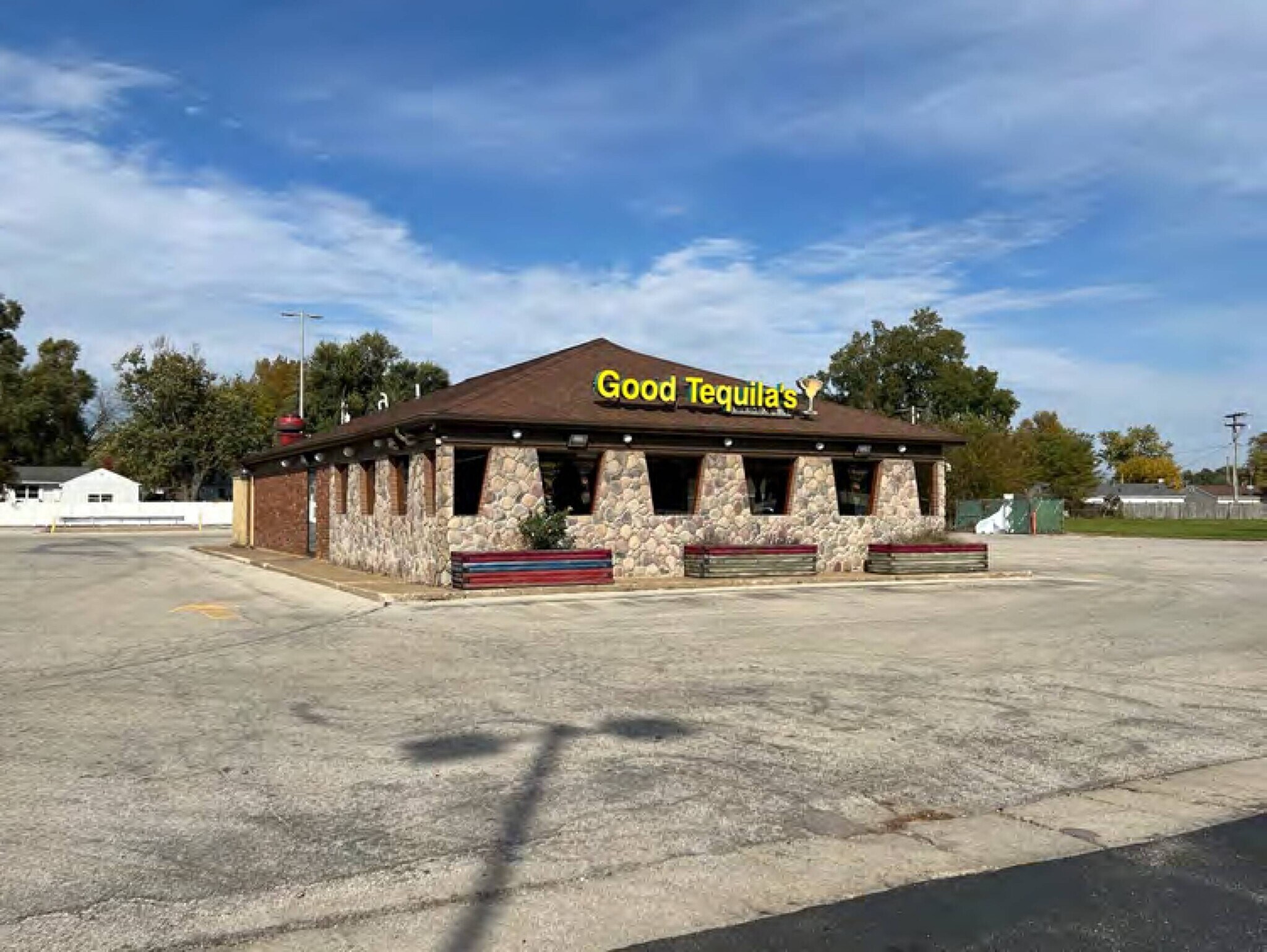 1315 W Garfield Ave, Peoria, IL for lease Primary Photo- Image 1 of 17