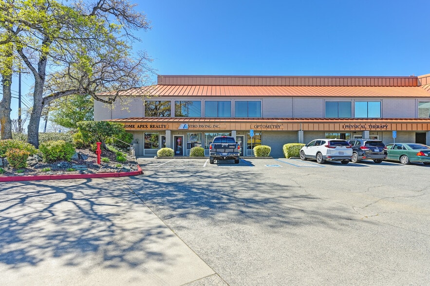 11879 Kemper Rd, Auburn, CA for sale - Building Photo - Image 2 of 26