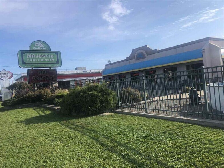 5 Apple Meadow Rd, Hudson, NY for sale - Building Photo - Image 1 of 1