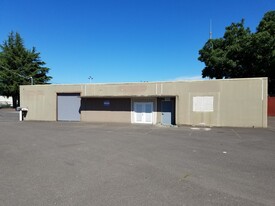 3060 River Rd N, Salem OR - Warehouse