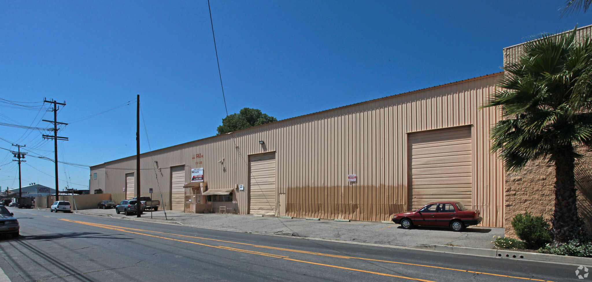 15125 Raymer St, Van Nuys, CA for sale Primary Photo- Image 1 of 1