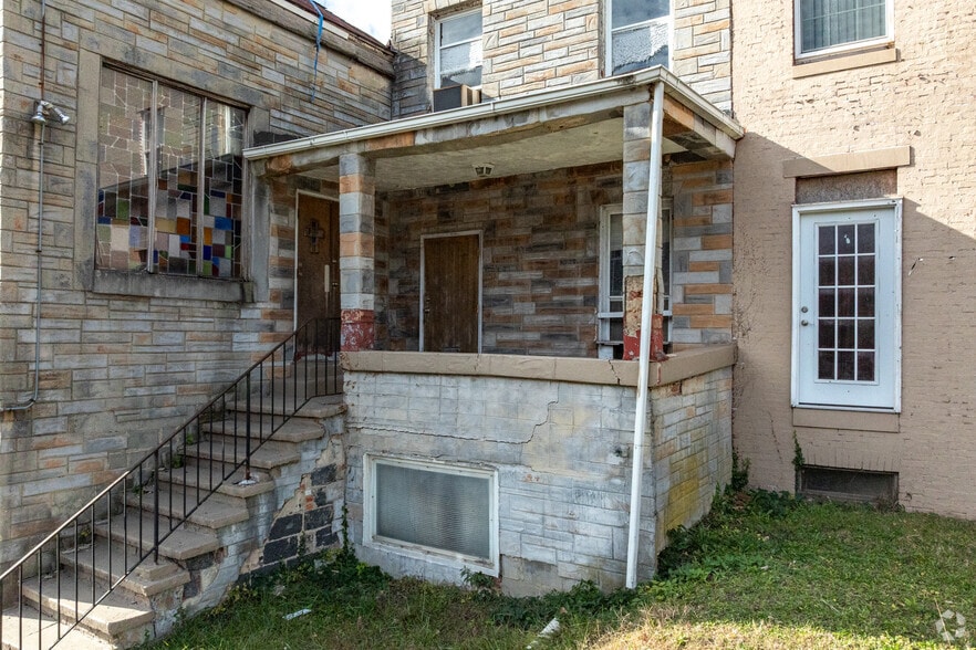 1118 N Gilmor St, Baltimore, MD for lease - Building Photo - Image 2 of 4