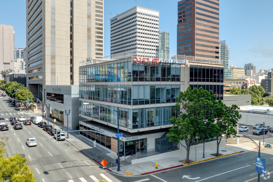 303 A St, San Diego, CA for lease - Primary Photo - Image 1 of 8