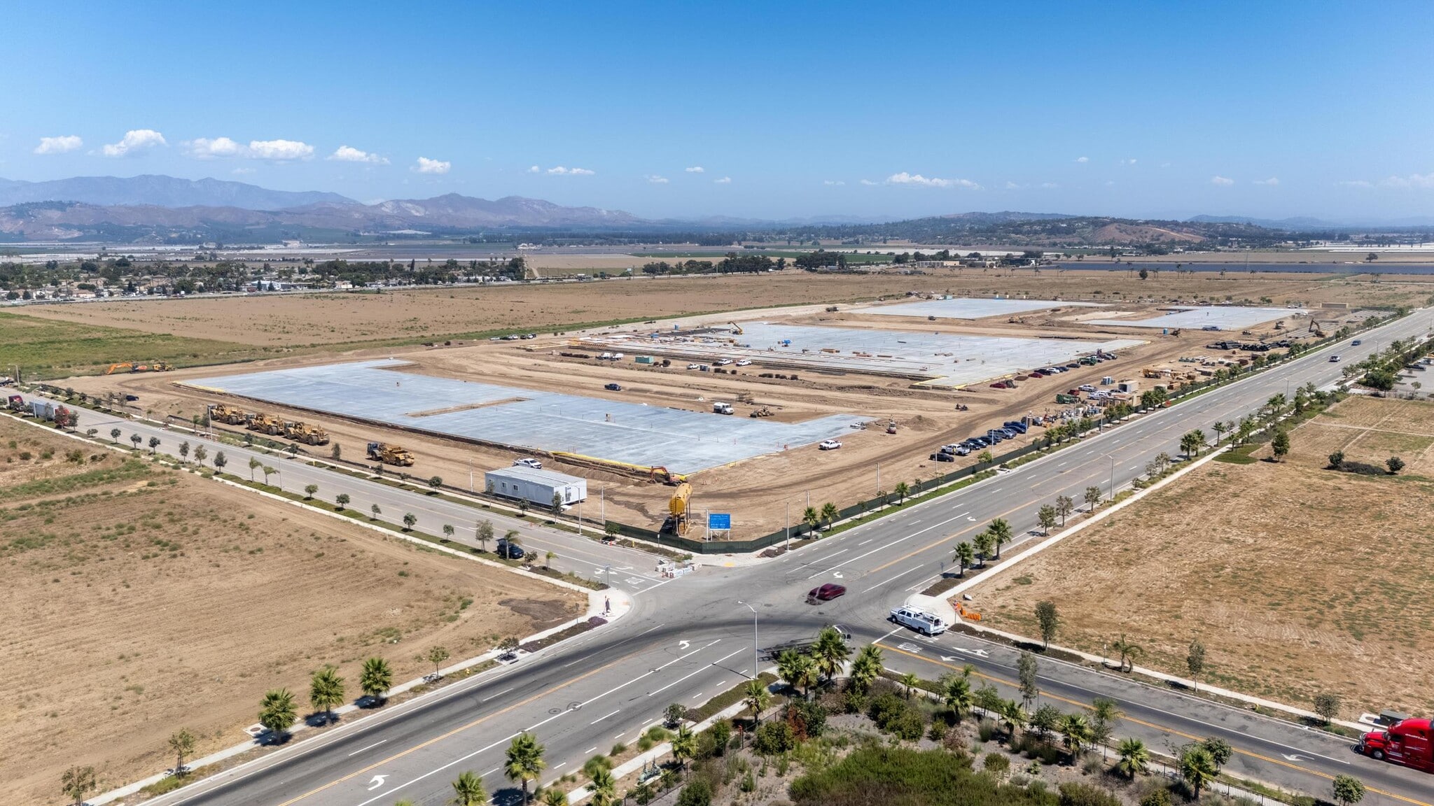 101 Logistics Ctr, Oxnard, CA for lease Construction Photo- Image 1 of 10