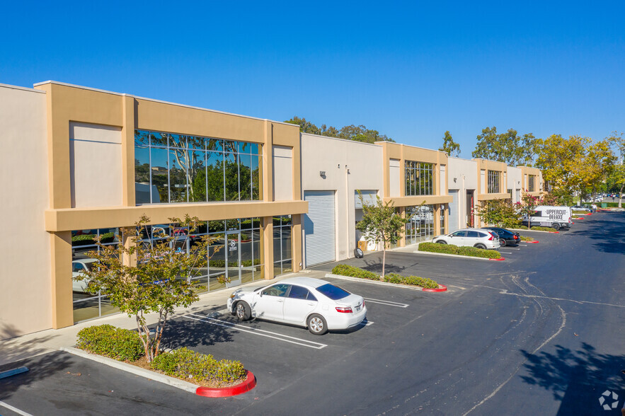 4040 Calle Platino, Oceanside, CA for lease - Building Photo - Image 1 of 10