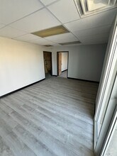 4300 Charter Ave, Oklahoma City, OK for lease Interior Photo- Image 1 of 8
