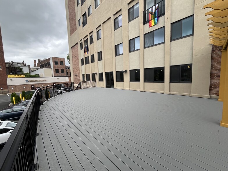 192 Erie Blvd, Schenectady, NY for lease - Building Photo - Image 3 of 6