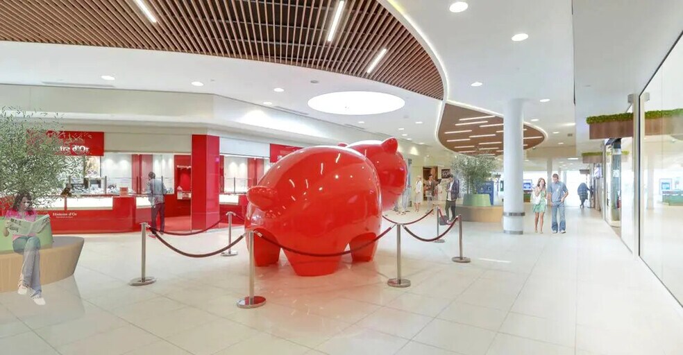 Retail in Le Mans for lease - Building Photo - Image 3 of 8